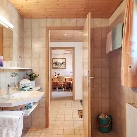 Otto Booz Apartment *